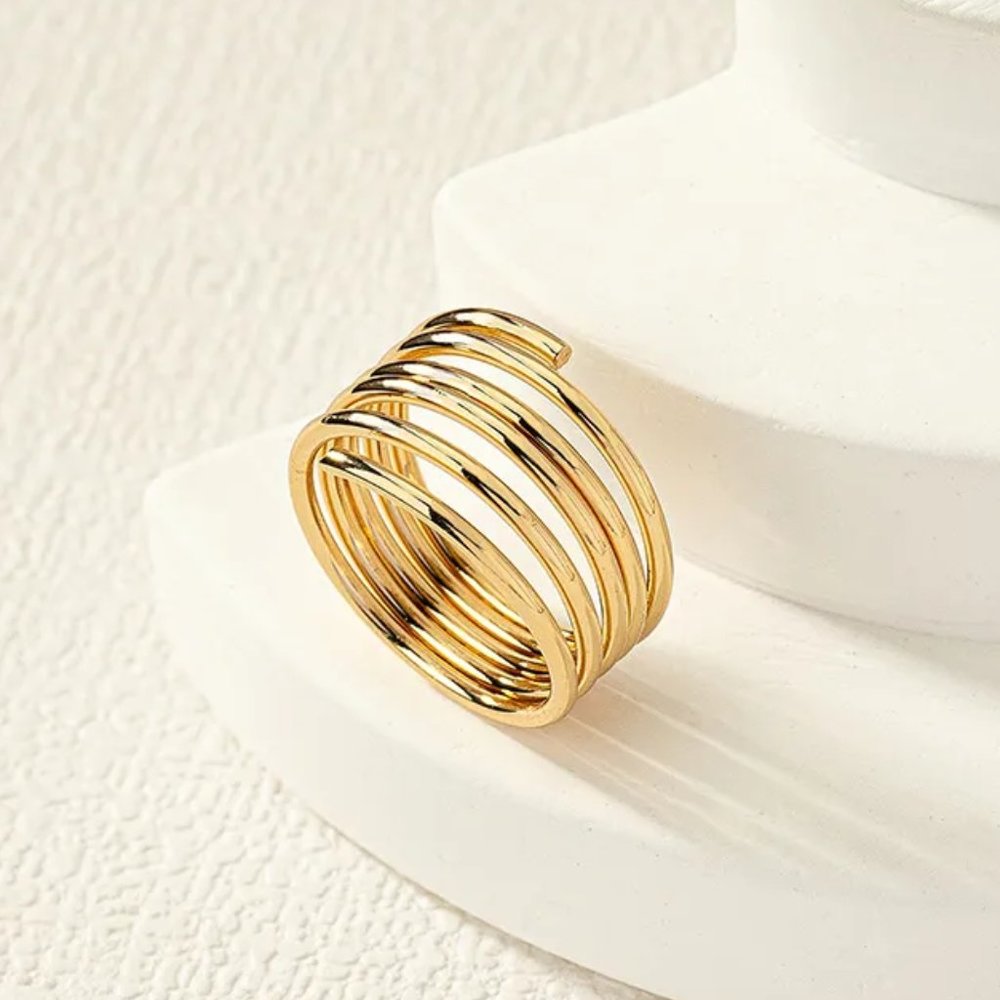 Chic Minimalist Gold Spiral Layered Spring Stacked Ring NEW